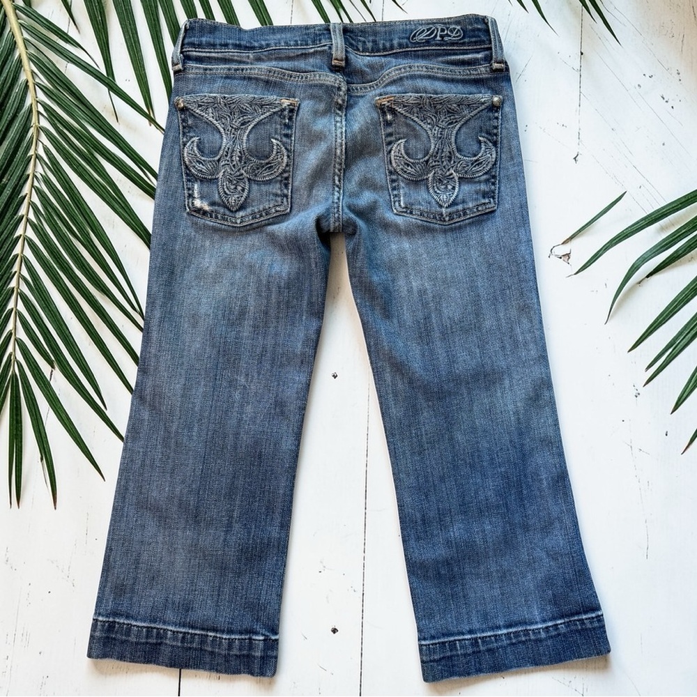 DPD Deluxe Premium Denim Capri Jeans Size 25 Y2K Embroidered Pocket Cropped